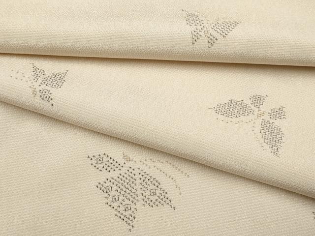 平和屋着物▽極上 本塩沢 単衣 110亀甲 舞蝶文 白茶色地 逸品 CYAA4070s6