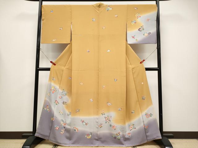 平和屋着物●極上 訪問着 作家物 型染め 成り物 花鳥蝶文 暈し染め 狐色地 逸品 CYAA4348s6