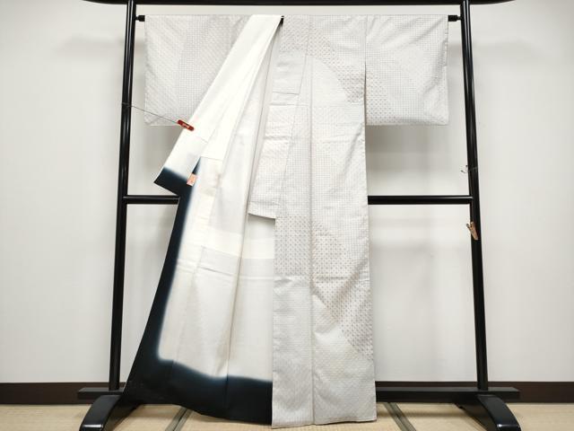 平和屋本店●極上 本場大島紬 訪問着 白大島 総刺繍 刺し子 道長吉祥文 逸品 未使用 CYAA4589s6