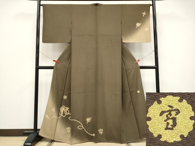 平和屋着物●極上 ジャパンオートクチュール 渡辺雪三郎 訪問着 結び紐草花文 暈し染め 金彩 涅色地 逸品 CYAA4664s6