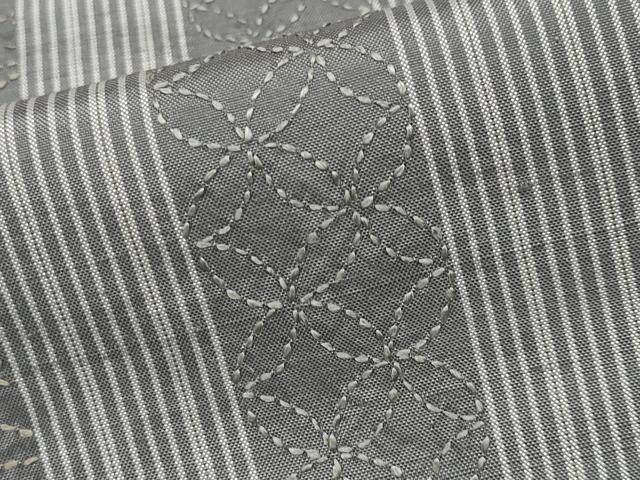 平和屋着物●極上 紬 刺繍 刺し子 七宝麻の葉間道 煤色地 逸品 未使用 CYAA4680s6