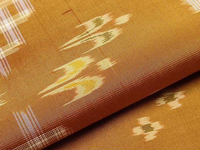 平和屋着物●極上 本場琉球絣 手おり 赤嶺カマ作 狐色地 証紙付き 逸品 未使用 CYAA4682s6