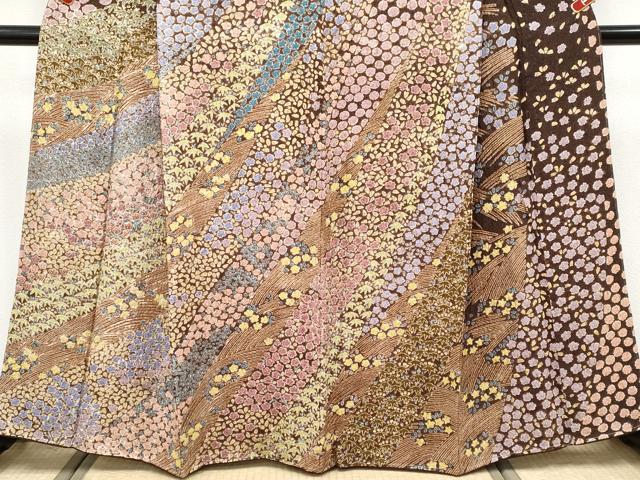 平和屋本店●極上 中国三大刺繍 相良刺繍 訪問着 おぼろ染 襲絞り 舞花文 銀通し地 鉄黒色地 逸品 未使用 CYAA4715s6