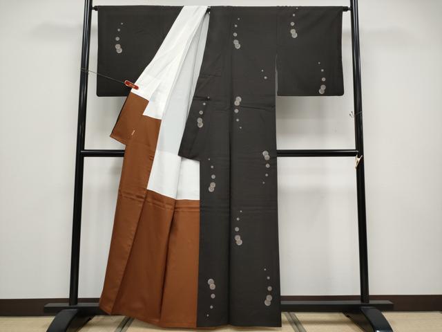 平和屋着物●極上 本場大島紬 9マルキ 地空き 水玉 ますいわ屋扱い 逸品 CYAA4756s6