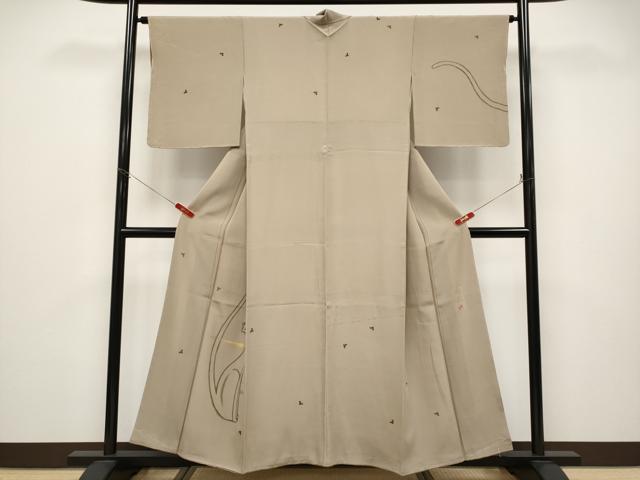 平和屋着物●極上 日本画家 手描き作家 デザイナー 高橋威至 訪問着 猫 三つ葉 金彩 空五倍子色地 逸品 未使用 CYAA4953s6