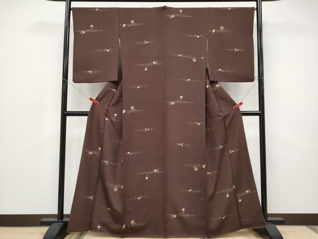 平和屋着物●極上 小紋 楽器文 黒鳶色地 逸品 CYAA5011s6