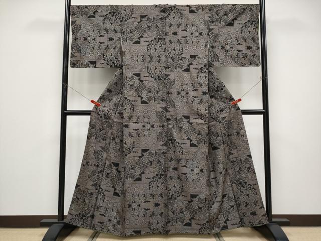 平和屋本店●希少 本場大島紬 吉三郎 吉織物謹製 割込絣織 新古典絣 草花文 証紙付き 逸品 未使用 CYAA5026s6
