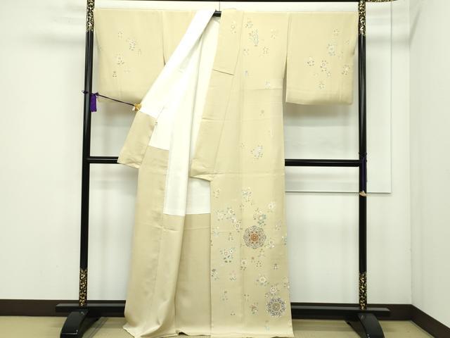 平和屋本店■極上 創業460年・千總 訪問着 駒刺繍 正倉院草花文 金彩 丁子色地 逸品 CZAA1315s5