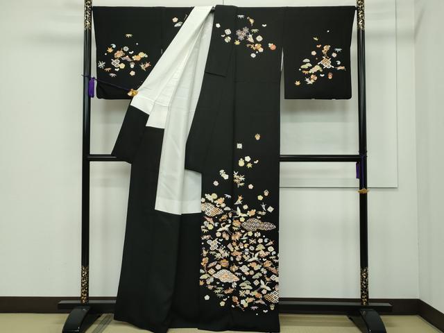 平和屋本店■極上 訪問着 駒刺繍 宝尽くし 黒地 金彩 逸品 CZAA1619s5
