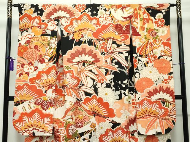 平和屋本店●極上 アンティーク 振袖 相良刺繍 駒刺繍 飛鶴檜扇草花文 黒地 金彩 逸品 CZAA1758s5