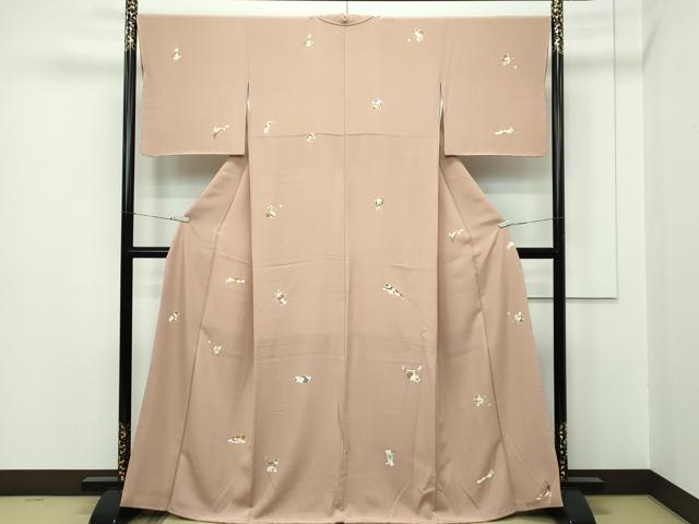平和屋本店●極上 小紋 手描き 猫 深支子色地 逸品 未使用 CZAA2200s5