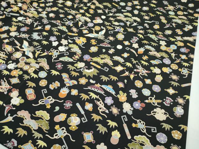 平和屋本店■極上 訪問着 駒刺繍 宝尽くし 黒地 金彩 逸品 CZAA2356s5