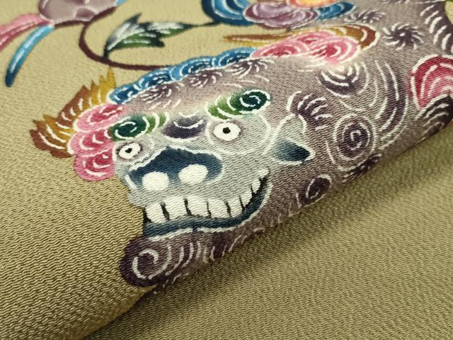平和屋本店■最高級 城間栄順 本場琉球紅型 九寸名古屋帯 唐獅子牡丹 鬼しぼ縮緬 朽葉色地 逸品 CZAA2435s5