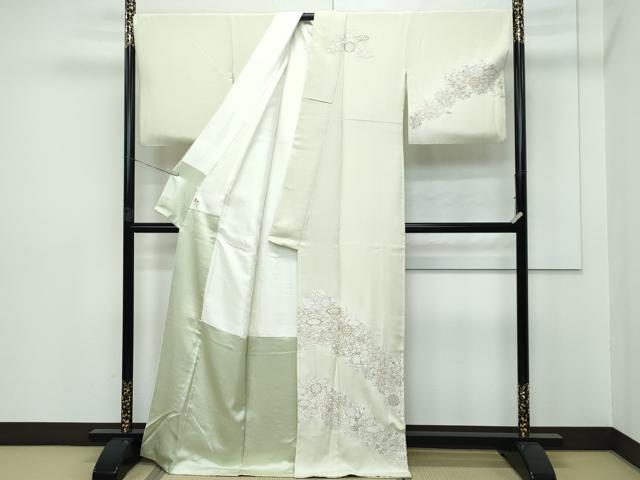 平和屋本店●極上 訪問着 総手刺繍 雪輪地紙草花文 暈し染め 金糸 若芽色地 逸品 CZAA5787s6