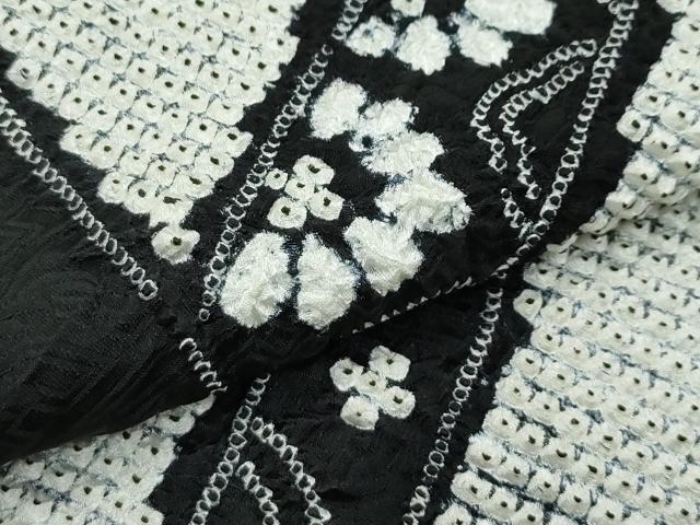 平和屋本店■極上 本疋田絞り 振袖 熨斗吉祥花文 黒地 逸品 CZAA3112s5