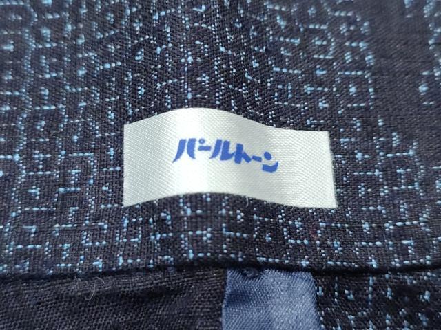 平和屋着物▽極上 本場結城紬 重要無形文化財 単衣 80亀甲 雲重ね文 濃紺地 証紙付き 逸品 CZAA3156s5