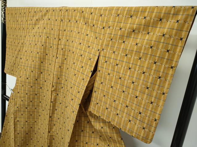 平和屋本店■超希少 日本工芸会正会員 秋山眞和 綾の手紬 手織 本藍染 単衣 格子柄 逸品 CZAA3271s5