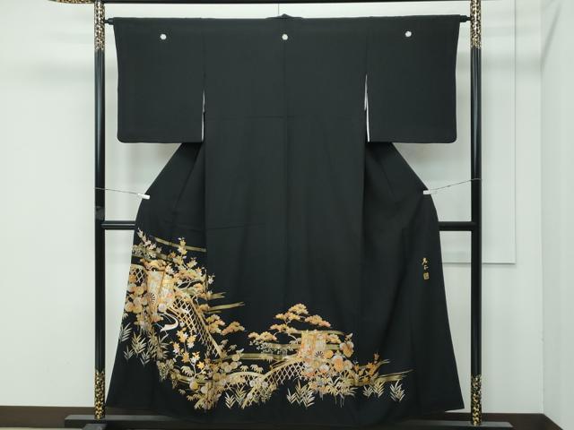 平和屋着物●極上 金彩友禅 卓越技能者・名工・和田光正 黒留袖 御所車籬草花文 金銀彩 逸品 CZAA4544s6