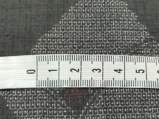 平和屋本店●極上 本場結城紬 重要無形文化財 160亀甲 飛び亀甲柄 菱花文 黒橡色地 大丸扱い 逸品 CZAA4675s6