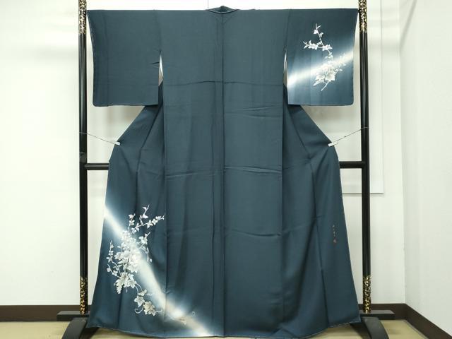 平和屋着物●極上 銀彩作家 澤江隆史 訪問着 葡萄蔦の葉草花文 暈し染め 銀彩 錆鉄御納戸色地 反端付き 逸品 未使用 CZAA4700s6