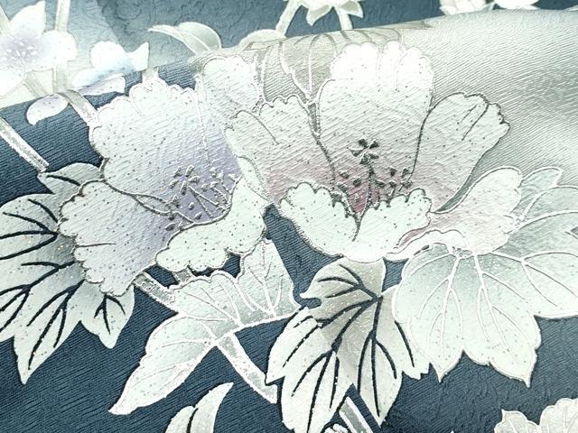 平和屋着物●極上 銀彩作家 澤江隆史 訪問着 葡萄蔦の葉草花文 暈し染め 銀彩 錆鉄御納戸色地 反端付き 逸品 未使用 CZAA4700s6