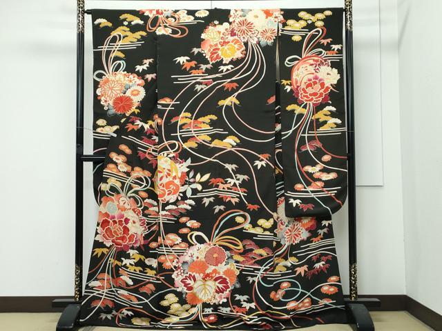 平和屋着物●極上 アンティーク 大正ロマン 振袖 駒刺繍 松竹梅草花文 黒地 金彩 逸品 CZAA4772s6