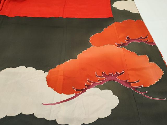 平和屋着物●極上 アンティーク 大正ロマン 振袖 駒刺繍 檜扇花松文 黒地 金彩 逸品 CZAA4774s6