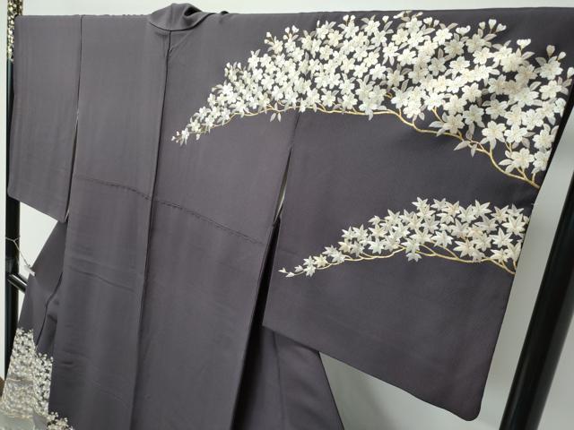 平和屋本店●極上 訪問着 総手刺繍 桜楓文 暈し染め 金糸 紅消鼠色地 さが美扱い 逸品 CZAA5143s6