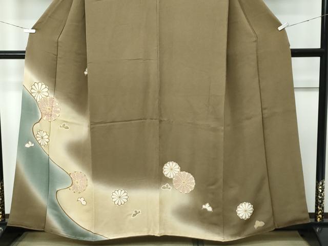平和屋着物●極上 訪問着 菊 暈し染め 金彩 鬼しぼ縮緬 媚茶色地 逸品 CZAA5144s6