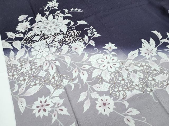 平和屋本店●極上 訪問着 更紗花文 暈し染め 金彩 紫黒色地 逸品 CZAA5239s6
