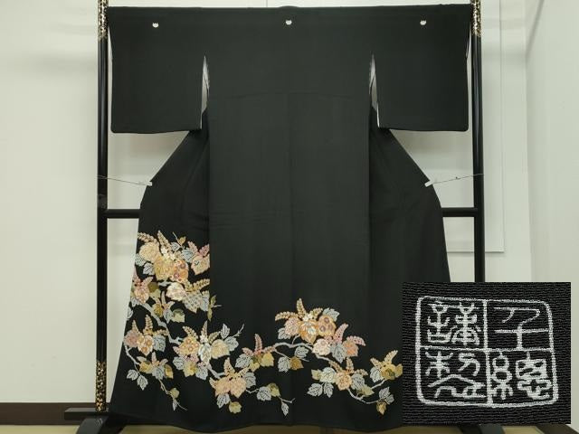 平和屋本店●極上 創業460年・千總 黒留袖 駒刺繍 楓文 金彩 高島屋扱い 逸品 CZAA5755s6
