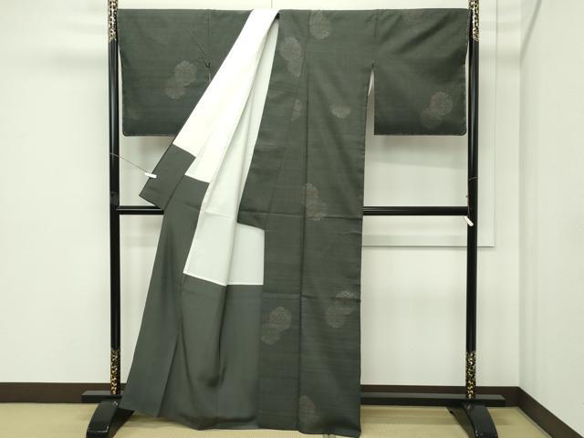 平和屋本店●極上 本場結城紬 重要無形文化財 160亀甲 飛び亀甲柄 雪輪草花文 藍媚茶色地 逸品 CZAA5762s6