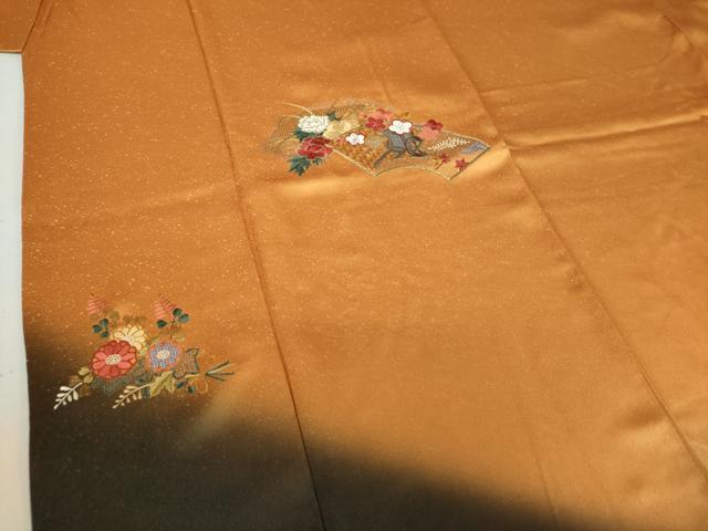 平和屋着物●中国三大刺繍 スワトウ刺繍 汕頭刺繍 総刺繍 振袖 地紙花車文 暈し染め 金糸 正絹 逸品 DAAQ2863ps