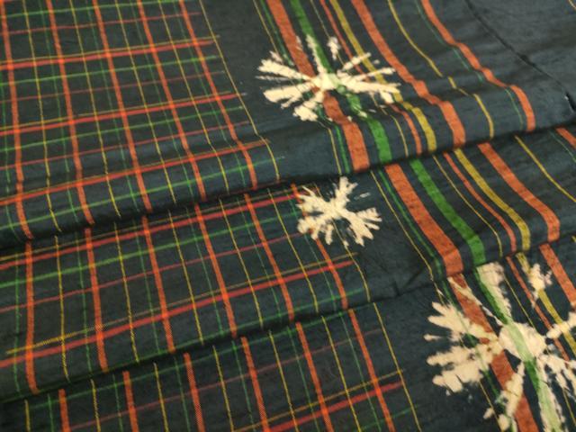 平和屋着物▽上質な紬 単衣 絞り 格子に舞花 正絹 逸品 DAAQ3588az