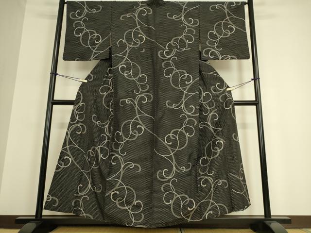 平和屋着物▽上質な紬 単衣 唐草文 黒地 正絹 逸品 DAAQ3596az