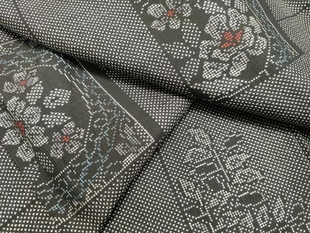 平和屋着物●本場大島紬 7マルキ 色紙重ね草花文 正絹 逸品 DAAR4355tw