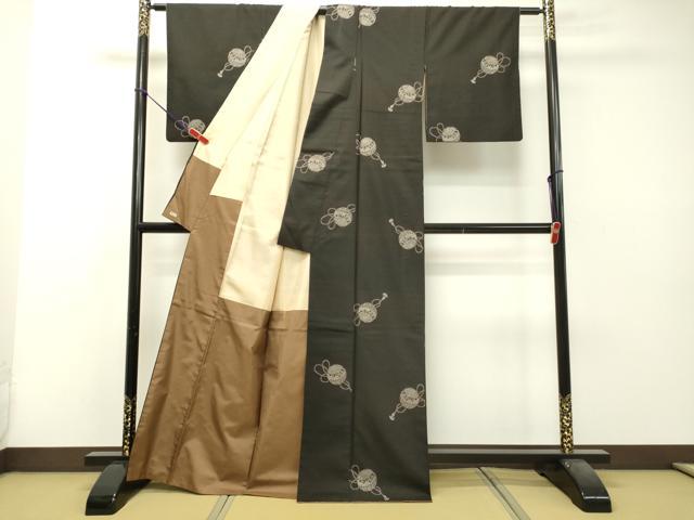 平和屋着物●本場大島紬 9マルキ 鞠 まり 三越扱い 正絹 逸品 DAAS2059tw