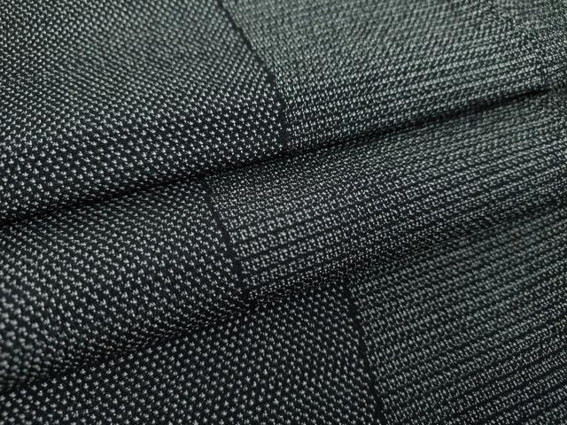 平和屋着物●本塩沢 180亀甲 よろけ縞 黒地 正絹 逸品 DAAS3031ps