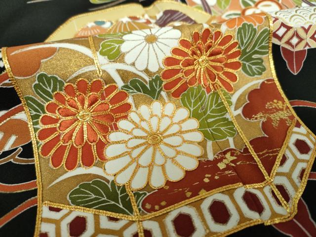 平和屋着物●創業460年・千總 黒留袖 駒刺繍 貝桶花文 金彩 正絹 逸品 DAAS3808ps