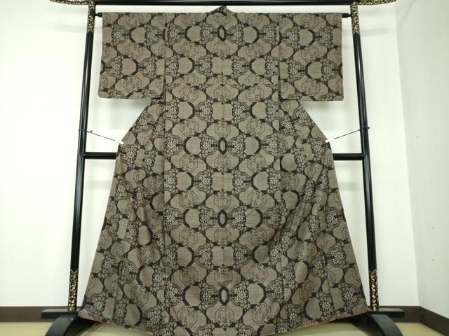 平和屋着物●本場大島紬 7マルキ 亀甲花文 正絹 逸品 未使用 DAAS3843ps