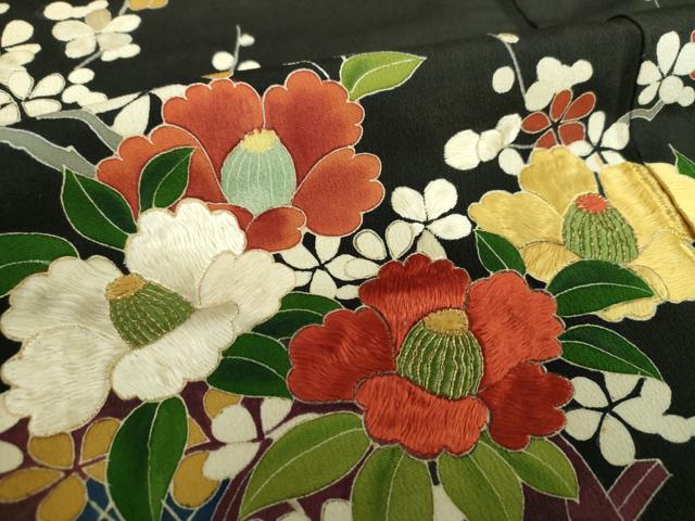 平和屋着物●アンティーク 大正ロマン 黒留袖 駒刺繍 吉祥花車文 金彩 正絹 逸品 DAAS3868ps