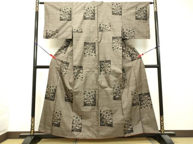 平和屋着物●本場大島紬 7マルキ 色紙草花文 正絹 逸品 DAAT1035tw