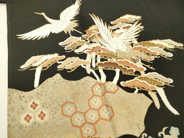 平和屋着物●皇室献上作家 北出与三郎 黒留袖 駒刺繍 飛鶴枝梅松文 金彩 正絹 逸品 DAAT1059tw
