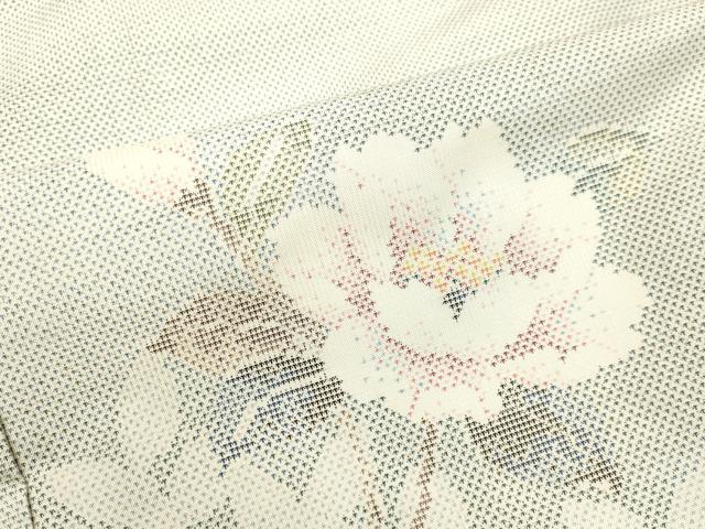 平和屋着物●本場大島紬 白大島 9マルキ 草花文 正絹 逸品 未使用 DAAT1099tw