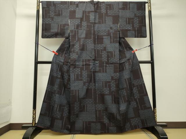平和屋着物●本場結城紬 重要無形文化財 120亀甲 幾何学文様 正絹 逸品 DAAT1128tw