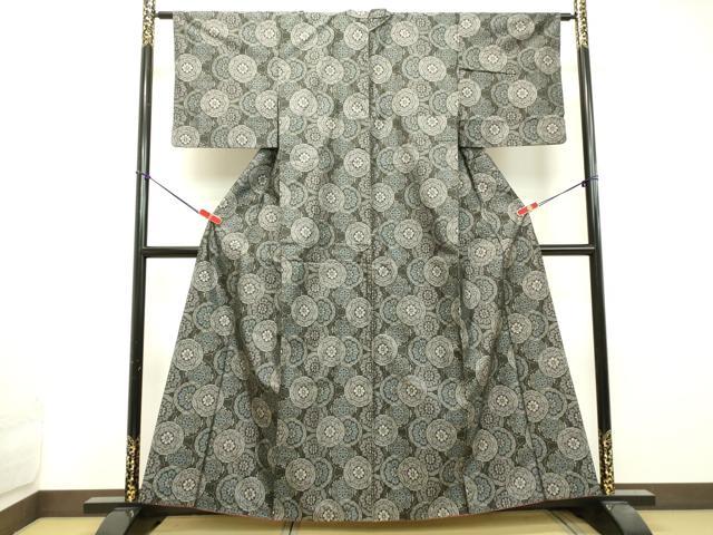 平和屋着物●本場村山大島紬 花絵皿文 正絹 逸品 DAAT1164tw