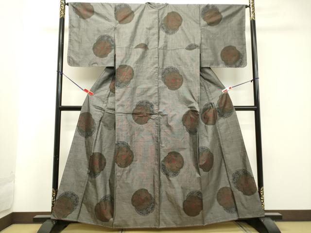 平和屋着物●本場大島紬 9マルキ 花絵皿文 正絹 逸品 未使用 DAAT1474tw
