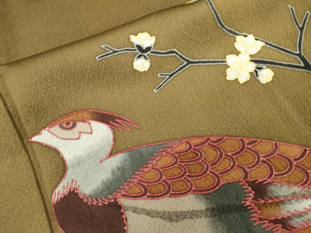 平和屋着物●キモノデザイナー 斉藤上太郎 訪問着 枝花に休み鳥 金彩 反端付き 媚茶色 正絹 逸品 未使用 DAAT3627fe