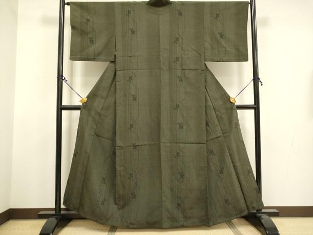 平和屋着物▽本場塩沢紬 単衣 110亀甲 草花間道 証紙付き 正絹 逸品 DAAT4435du