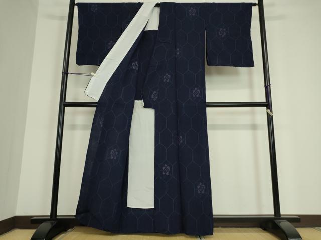 平和屋着物▽上質なお召 単衣 亀甲花文 正絹 逸品 DAAT9886az